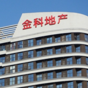 �����׼����з�������ȡ��ʵ�ʽ�չ